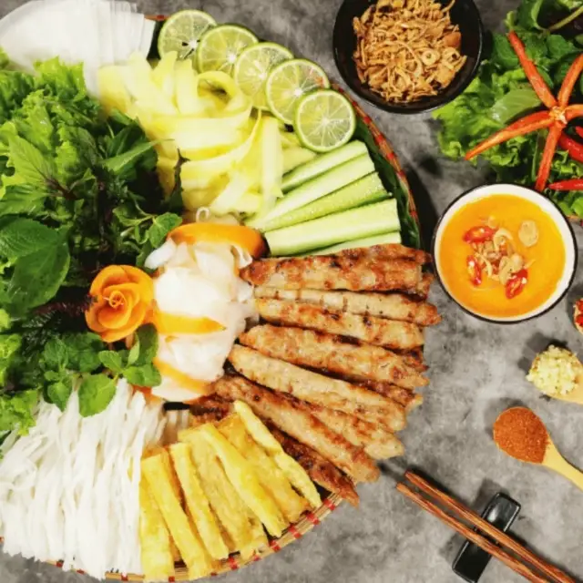 Hình ảnh Nem nướng Nha Trang (suất vừa 6 nem)