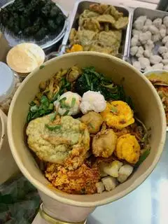 Hình ảnh bánh đa thập cẩm trộn
