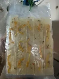 Hình ảnh Bánh Tráng Dẻo Cuốn Khô Gà