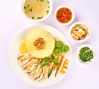 Cơm gà ta xé - 48.000 ₫ tại 2 Chị Em - Cơm Gà Nha Trang - Thích Minh Nguyệt
