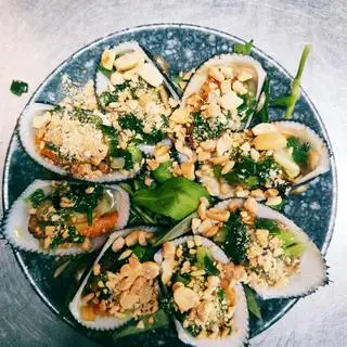 Hình ảnh Sò lông nướng mỡ hành