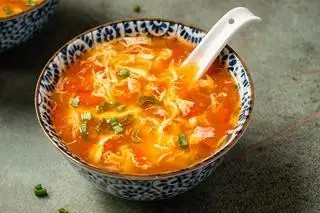 Canh cà chua trứng - 30.000 ₫ tại Cơm Chiên Huy Ký - Phó Cơ Điều
