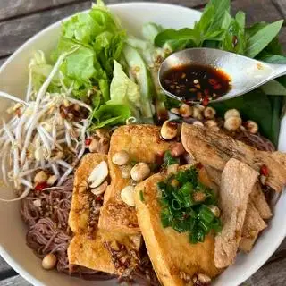 Bún Đậu Hũ, Trứng ( Chay ) - 30.000 ₫ tại Bếp Chay Của Ngọc - Bún Nước Tương - Huỳnh Khương An