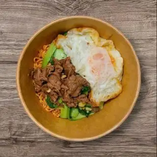 Nui xào bò trứng - 64.000 ₫ tại Hồng Ký - Nui Xào, Bò Kho & Lẩu Thái - Bến Vân Đồn