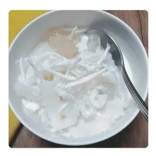 Hình ảnh Chè dừa dầm Hải Phòng