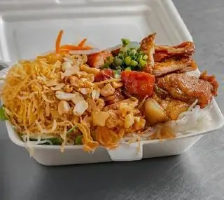 Bún thịt nướng thập cẩm đặc biệt - 50.000 ₫ tại  Thế Giới Cơm Tấm - Bún Thịt Nướng - Xôi Mặn - Phú Mỹ