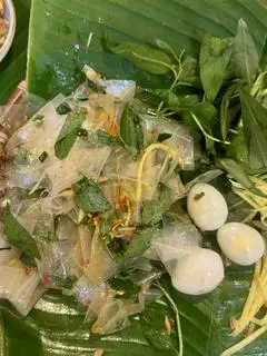 Bánh tráng trộn mỡ hành - 30.000 ₫ tại Bánh Tráng Trộn Ngon - Vinhomes Tân Cảng