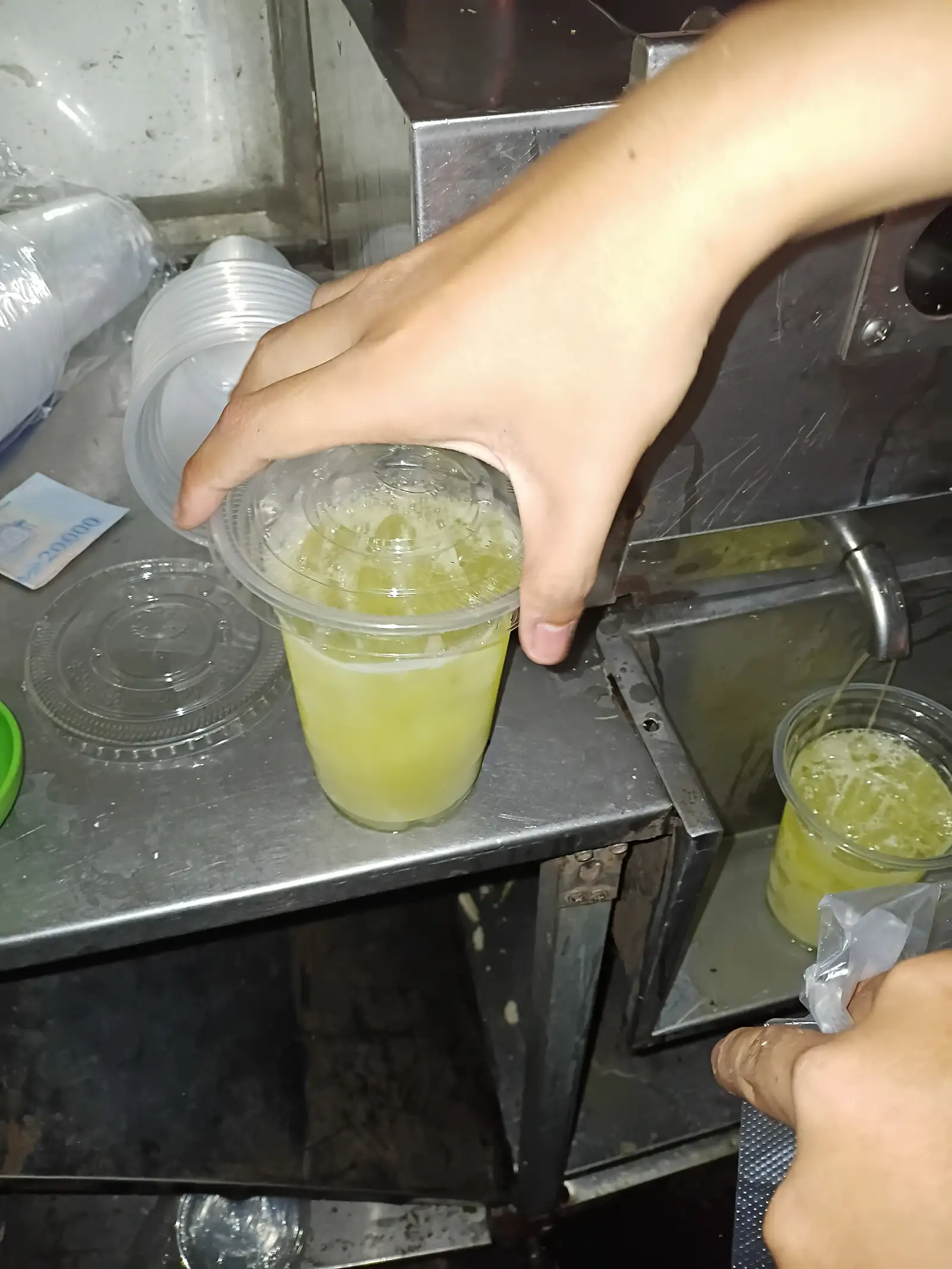 Nước mía - 5.000 ₫ tại Bánh Xèo Miền Trung - Dương Đức Hiền