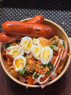 Hình ảnh Bánh Mì Sốt Dầu Trứng Đặc Biệt