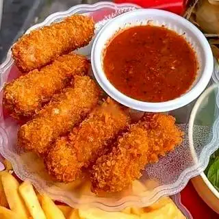 Hình ảnh Nem chua rán - chiếc