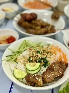 Hình ảnh Bún thịt nướng