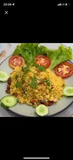 Hình ảnh Cơm Chiên Bò + Trứng