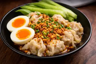 Hình ảnh Sủi cảo khô trứng béo