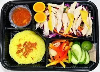 Hình ảnh Cơm gỏi gà