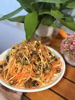 Hình ảnh Gỏi đu đủ sò lông