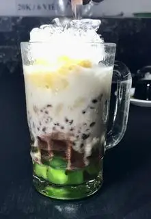 Chè 3 màu - 43.000 ₫ tại Chè Thanh Tâm - Bùi Hữu Nghĩa