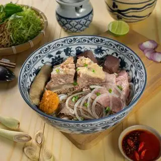 Bún bò sườn - tái - gân - chả - 79.000 ₫ tại Bún Bò Huế Bà Ba - Quốc Lộ 13