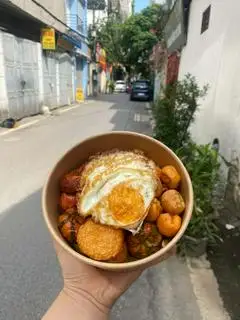 Hình ảnh Mì trộn thập cẩm