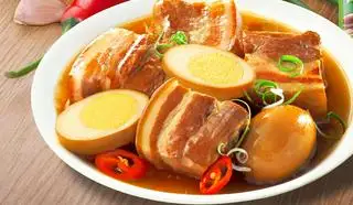 Hình ảnh Thịt kho trứng