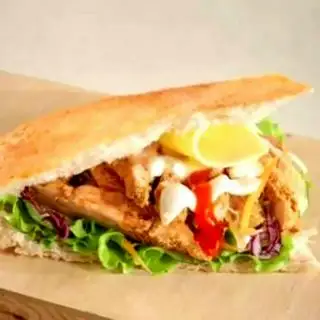 Kebab thịt gà - phô mai - 45.000 ₫ tại Bánh Mì Kebab - Bùi Thị Xuân