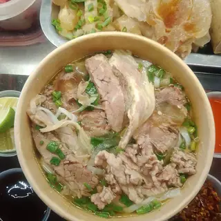 Phở tái - 55.000 ₫ tại Bún Bò Phở Số 7