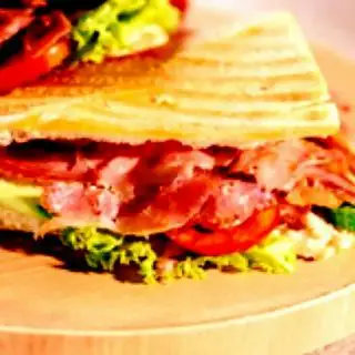 Kebab thịt heo xông khói - 40.000 ₫ tại Bánh Mì Kebab - Bùi Thị Xuân