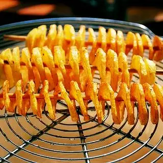Hình ảnh khoai tây lốc xoáy