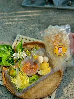 Bánh dẻo chấm muối tắc - 40.000 ₫ tại Bánh Tráng Ghiền - Ngô Quyền