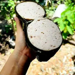 Chả lụa 200g - 45.000 ₫ tại Bếp Thong Thả - Mì Quảng Trộn & Bò Pía - Đồng Đen