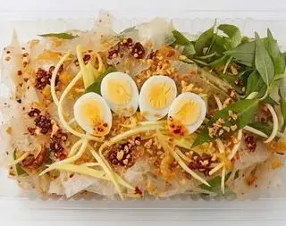 Hình ảnh Bánh tráng trộn tỏi lòng đào
