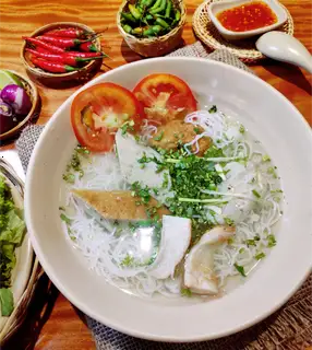 Bún chả cá (chỉ có chả cá Không cá dầm) - 38.000 ₫ tại Tý Bún - Bún Cá, Bánh Canh Cá Dầm & Trà Sữa - Bùi Điền