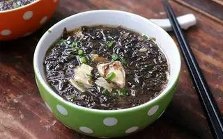 Canh Rong Biển Thịt Bằm - 5.000 ₫ tại Cơm Tấm – Bún Thịt Nướng Gia Nghi - Phạm Văn Bạch