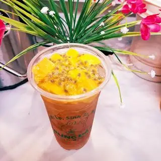 Hình ảnh Trà Xoài Chanh Dây khổng lồ 800ml