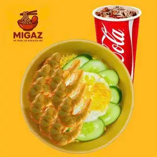 Hình ảnh Combo: Mì trộn Indomie tôm sumiri trứng - 1 ly nước ngọt size M