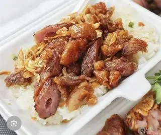 Xôi nem nướng  - 40.000 ₫ tại Bánh Mì Hà Nội Tuấn Béo - Trần Quang Diệu