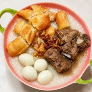 Cháo Sườn Non Sụn Trứng cút Bánh quẩy - 80.000 ₫ tại Bò Kho Em Hy - Mai Chí Thọ