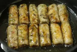 Nem Chiên Hà Nội - 1 cái - 25.000 ₫ tại Bún Chả Hà Nội Quận 4 - Nguyễn Thần Hiến
