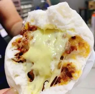 Hình ảnh Bánh bao xá xíu phomai