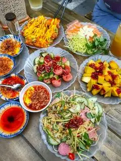 Hình ảnh Combo Nhâm Nhi