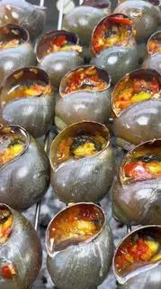 Hình ảnh Ốc bươu nướng muối ớt 