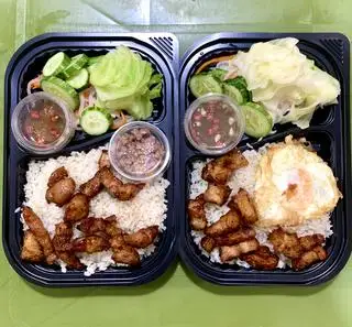 Hình ảnh Combo 2 cơm ba chỉ (tặng 1 trứng ốp)