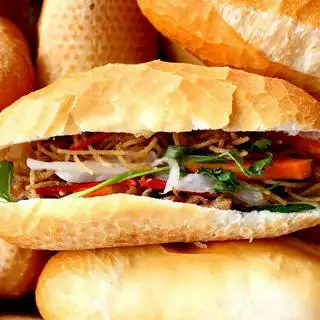 Bánh mì chay - 15.000 ₫ tại Dư Tâm - Đồ Ăn Chay - Hoàng Ngọc Phách