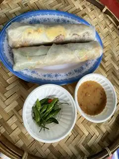 Bánh cuốn - 27.000 ₫ tại Quán Cô Nguyệt - Bánh Cuốn Tây Sơn & Bún Thịt Nướng - Lê Văn Thọ