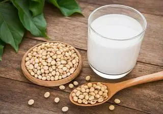 Sữa Đậu Nành Nguyên Chất - 30.000 ₫ tại BÚN CHẢ HÀ NỘI - Đường 25A