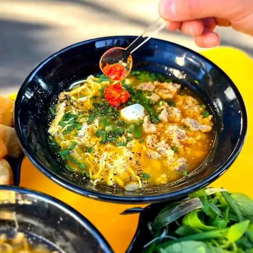 Bánh Canh Hà Lan Gà Xé Giò Heo - 68.000 ₫ tại Bánh Canh Hà Lan Buôn Mê - Hùng Vương