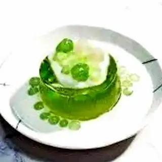 Hình ảnh Rau câu trà xanh trân châu thạch