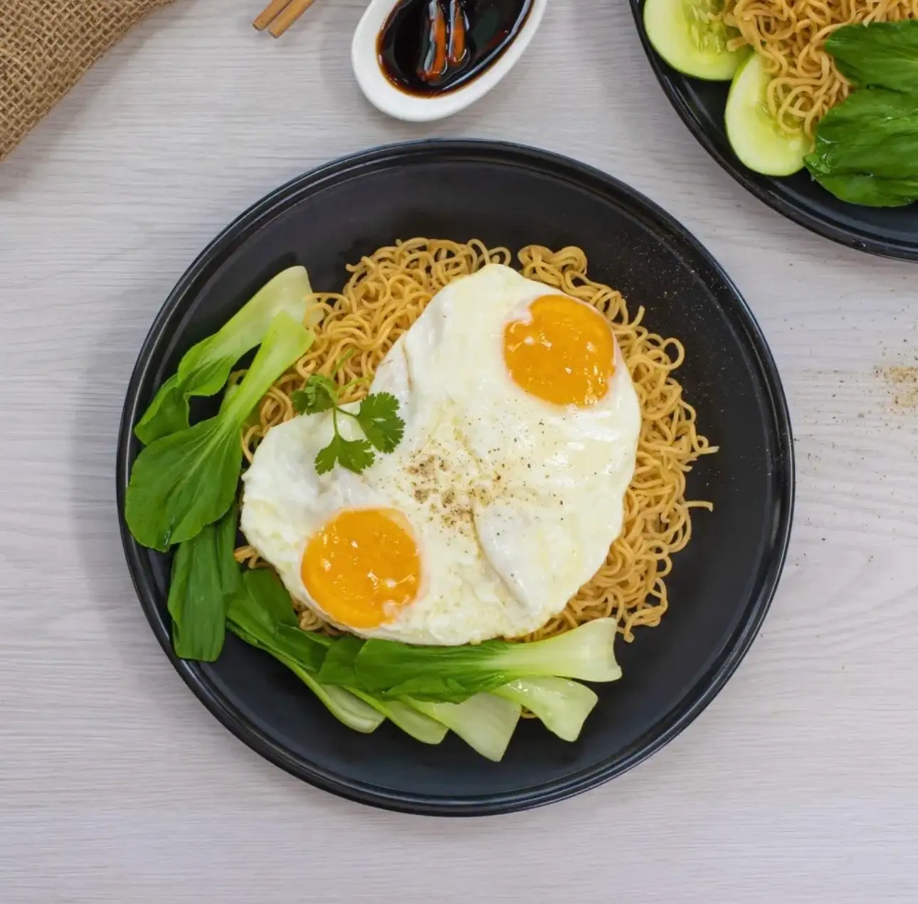mì trộn 2 trứng - 45.000 ₫ tại Cô Thắm - Cá Viên & Mì Trộn - Đường Số 7