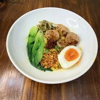 Hình ảnh Mì trộn bò viên