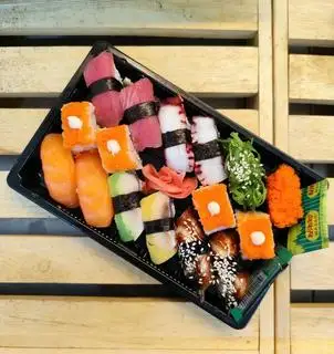 Hình ảnh Set Sushi Sumo (16A)