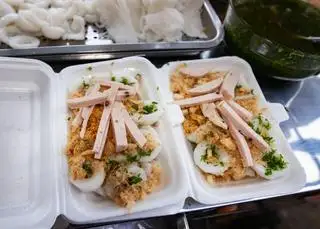 Bánh bèo chả lụa - 40.000 ₫ tại Bún Thịt Nướng - Phan Huy Ích